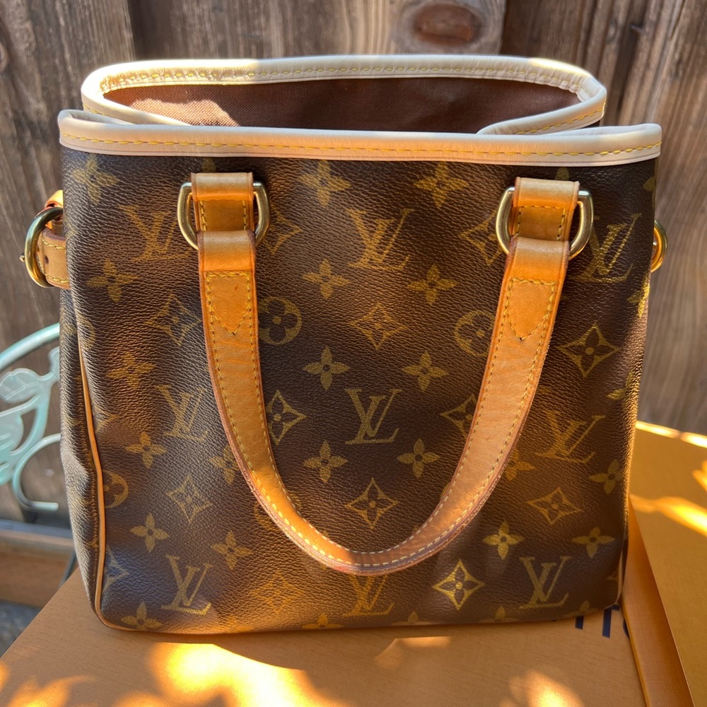 Louis Vuitton Batignolles bag
